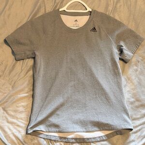 Adidas Women’s Gray Short-Sleeve Performance Tee